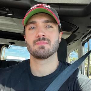 Meet your Posher, Manuel